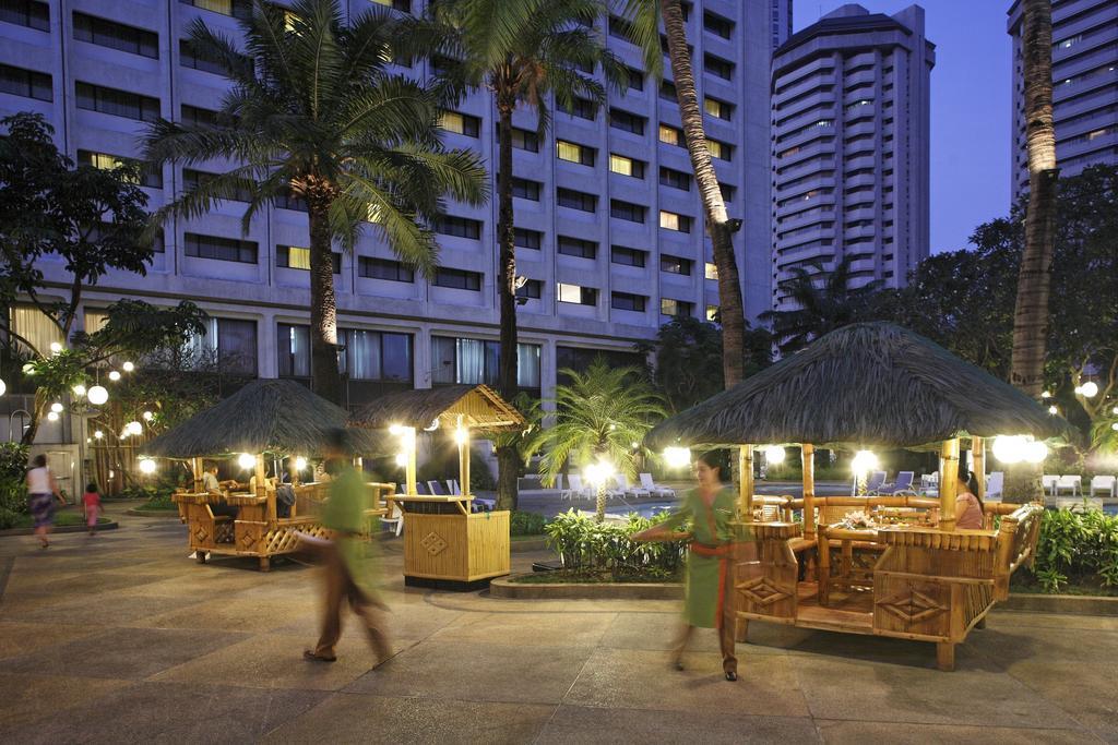 Intercontinental Manila Hotel Makati City Exterior foto