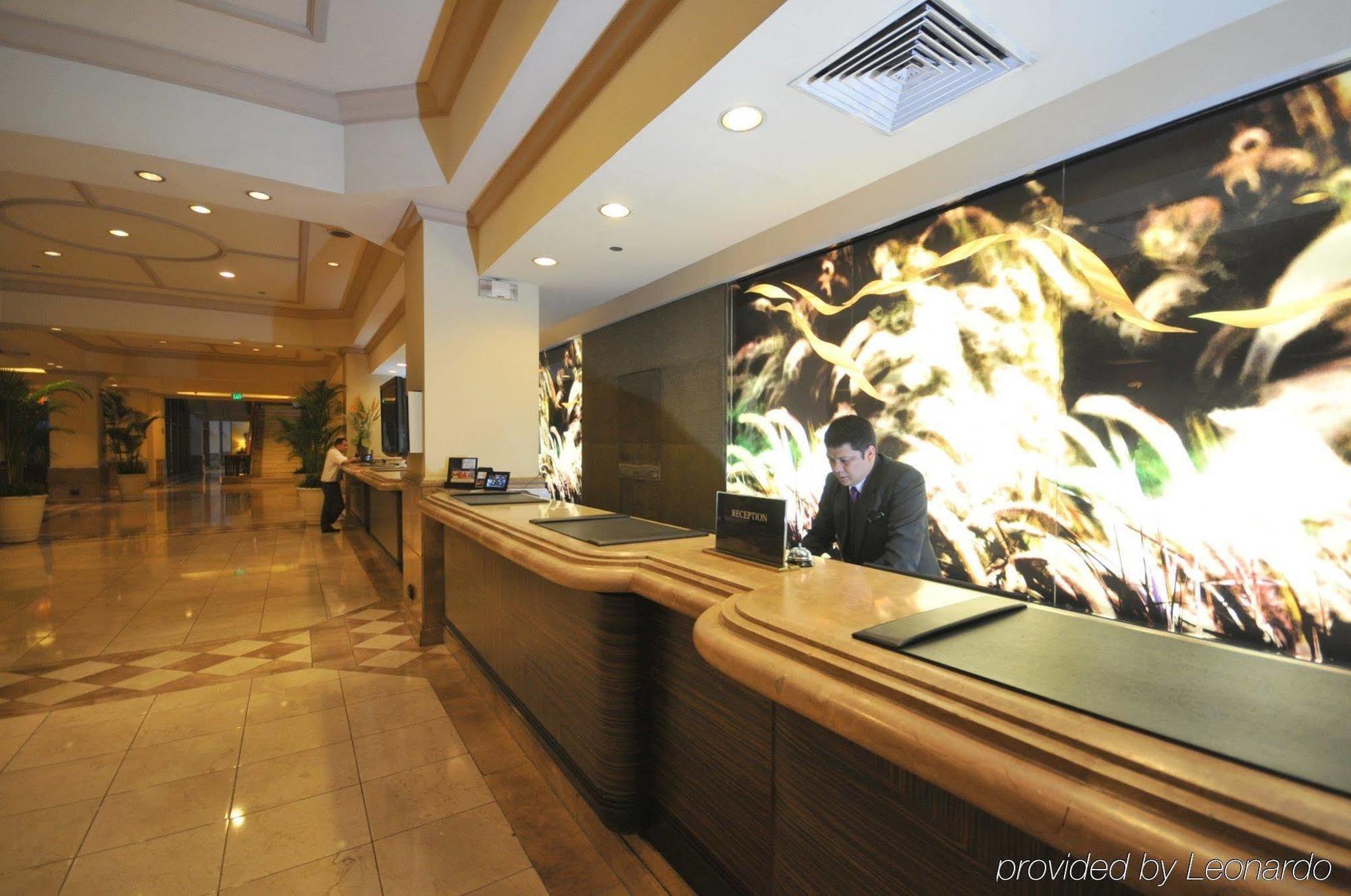 Intercontinental Manila Hotel Interior foto